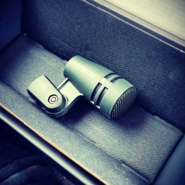 Sennheiser e 604 Cardioid Dynamic Mic Drum for Toms Microphone with Bag (e604)