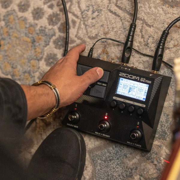 Zoom G2 Four Multi Effects Processor Guitar Pedal and Amp Emulator