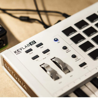 Arturia Keylab 61 MkII 61 Key Midi Controller Deluxe Keyboard - White (Key Lab)