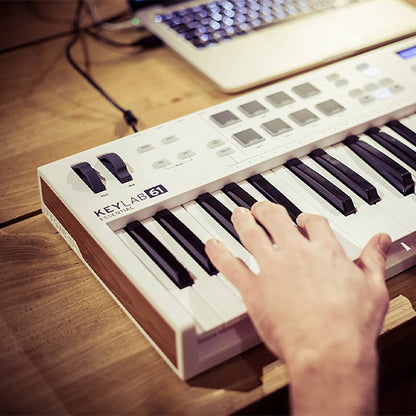 Arturia Keylab Essential 61 Keys Midi Controller Keyboard Mk3 - White (Key Lab)