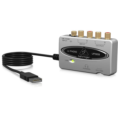 Behringer UFO-202 High-quality USB Audio Interface with Built-in Phono Preamp and Massive Software Package(UFO202 UFO 202)