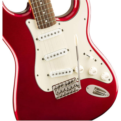 Squier By Fender Classic Vibe 60s Stratocaster Electric Guitar With Tremolo Laurel Fingerboard (Candy Apple Red)