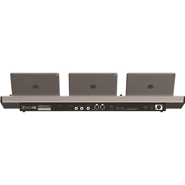 [Discontinued] Mackie AXIS Touring Package With DC16, DL32R, DL Dante Expansion Card, Road Case & 80m Cat5e Reel