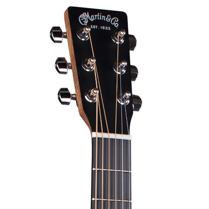 Martin 000Jr-10 Auditorium Spruce Top Sapele Back and Side Acoustic Guitar with Soft Gig Bag (000JR 10)