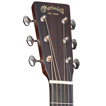 Martin D-18 Spruce Top Acoustic Guitar (D18 D 18)