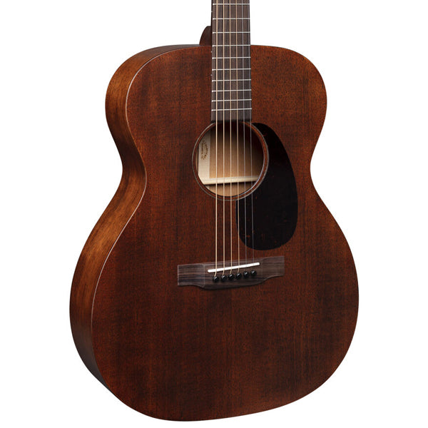 Martin 000-15M Auditorium Solid Dark Mahogany Acoustic Guitar with Soft Gig Bag (00015M 000 15M)