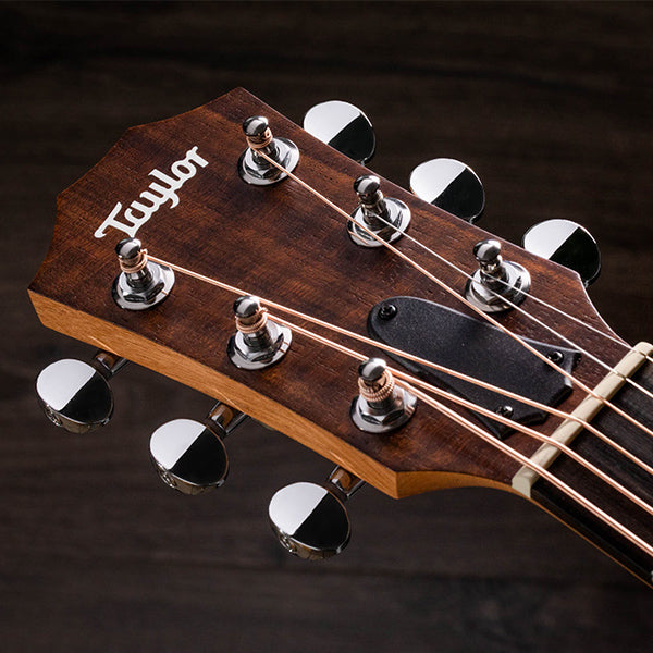 Taylor GS Mini-E Mahagony Layered Sapele Acoustic Electric Travel Guitar With Bag (GS Mini e)