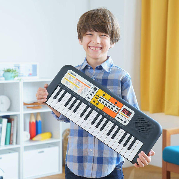 Yamaha PSS-F30 37 Key Mini Keyboard Electronic Music Piano (PSSF30 PSS F30)