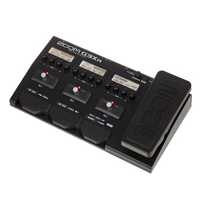 [Discontinued] Zoom G3Xn Effect Multi Effects Processor with Expression Pedal and Adapter With Hard Case