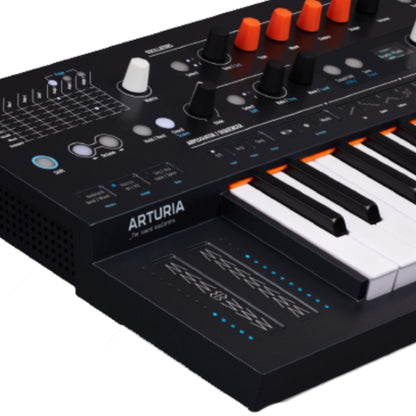 Arturia MiniFreak 37 Key 6 Voice Polyphonic Hybrid Keyboard Synthesizer