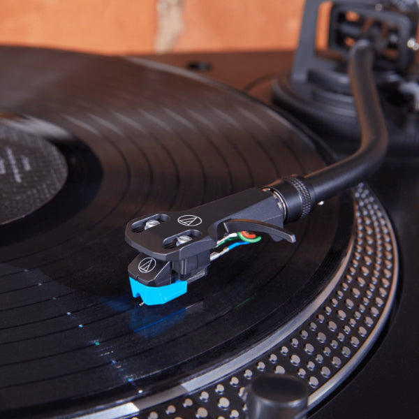 Audio Technica AT-VM95C Dual Moving Magnet Turntable Cartridge Pin - Blue (ATVM95C)